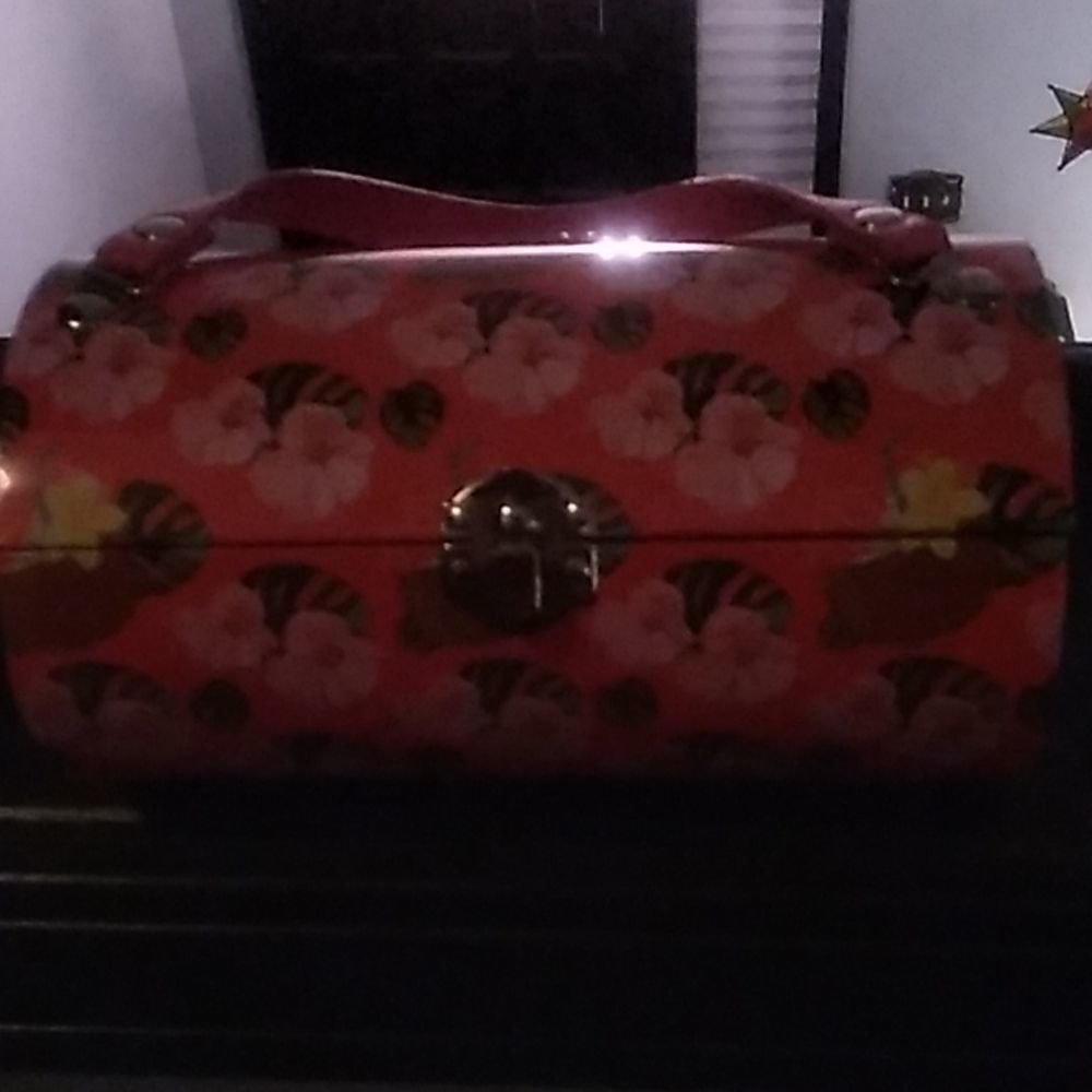 Small Metal Purse 